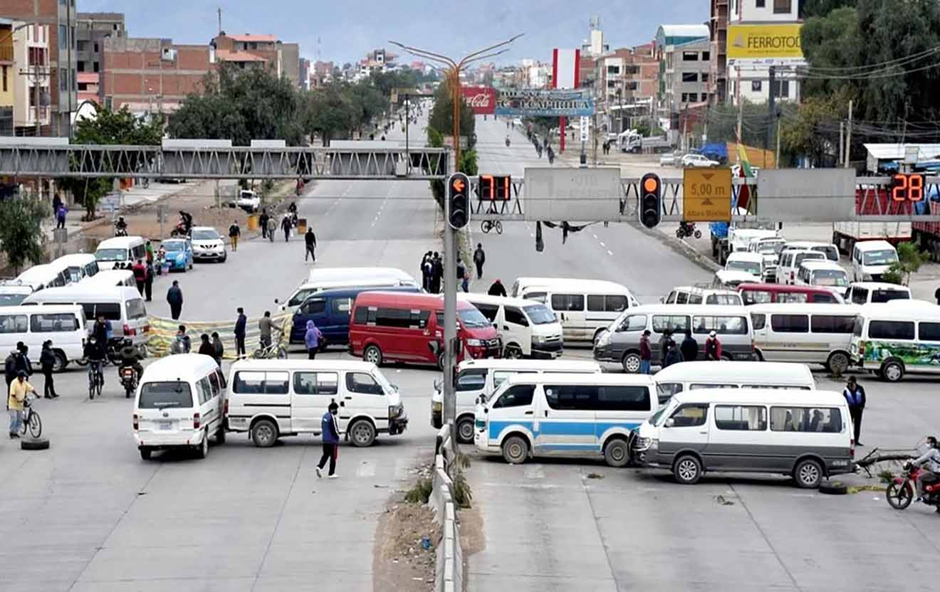 Paro-nacional-Bolivia-Transporte copia