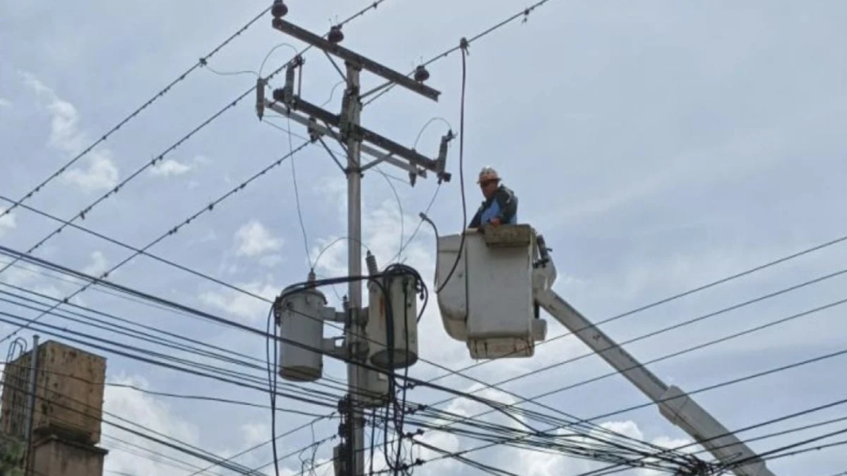 corpoelec44
