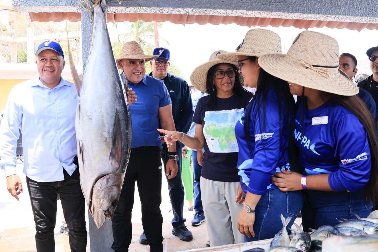 delcy pesca33