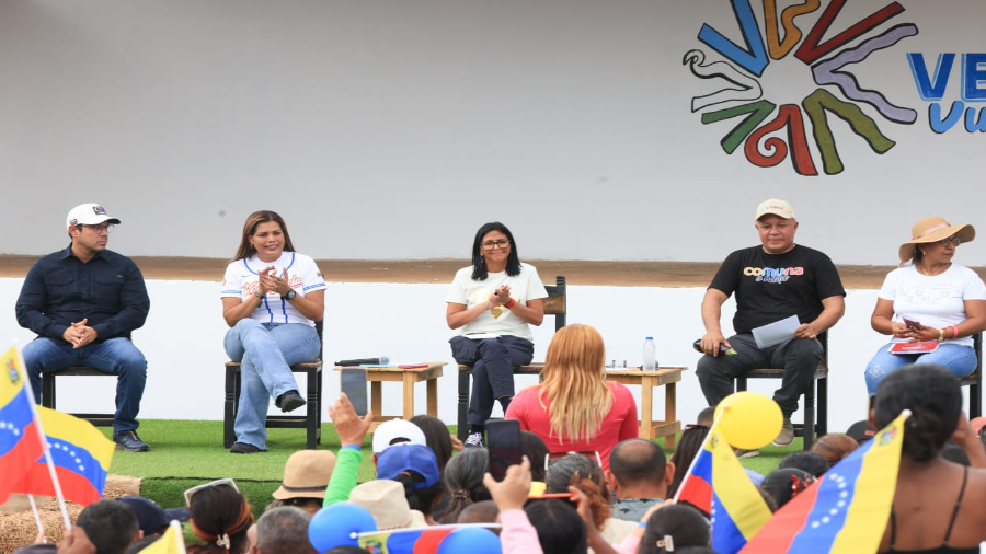 delcy-rodriguez-informa-sobre-el-portal-venezuela-renace-de-la-mano-de-sus-jovenes-61258