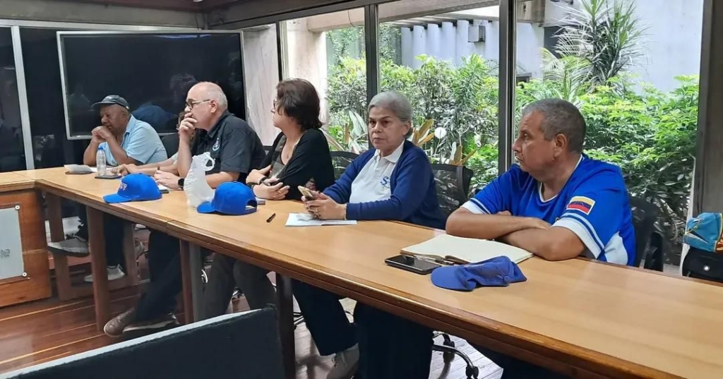 reunion-en-el-ministerio-de-educacion-universitariajpeg-60781