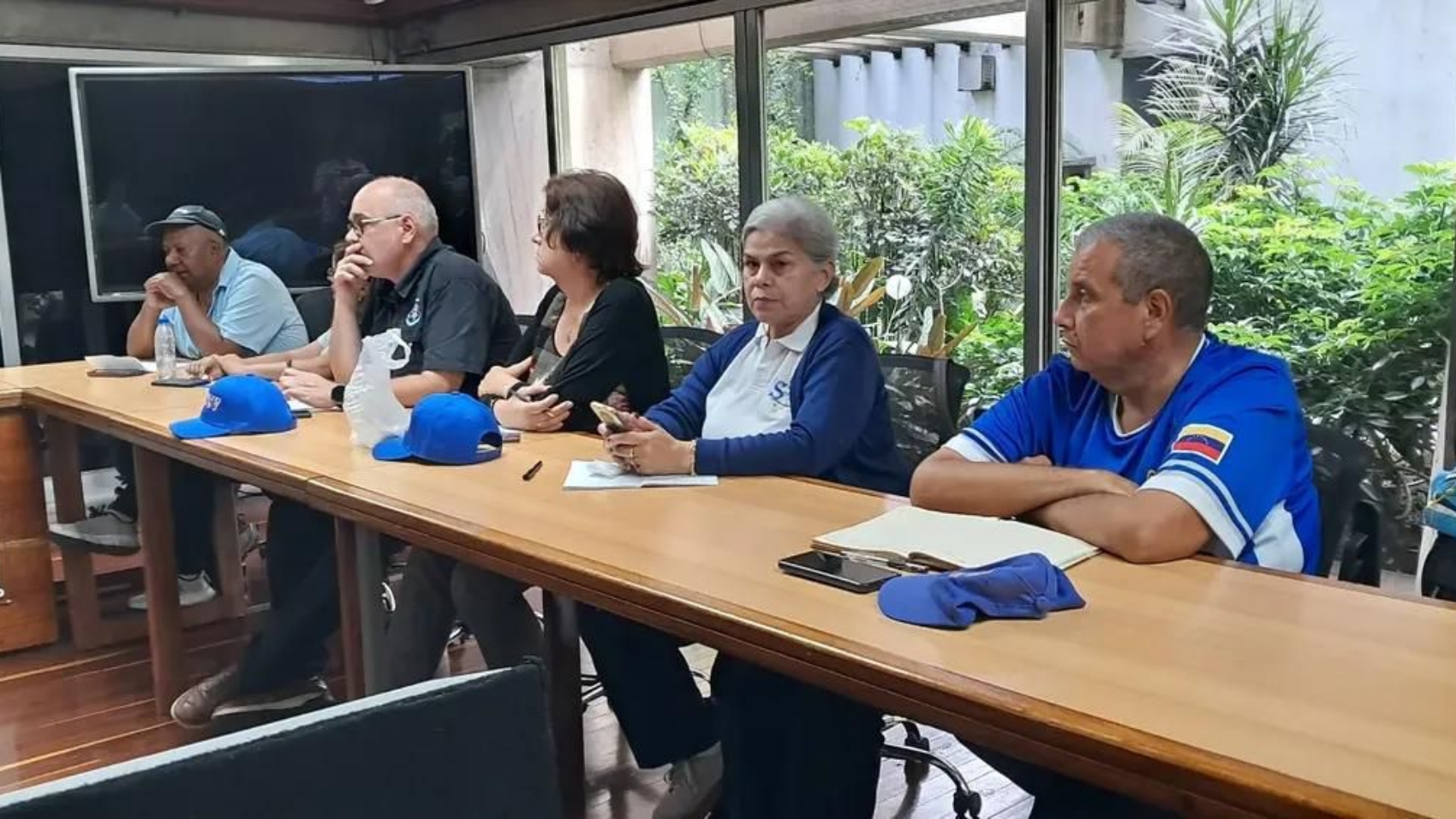 reunion-en-el-ministerio-de-educacion-universitariajpeg-60781