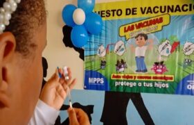 SPNS comenzó despliegue de vacunación para la población escolar y laboral en cuatro estados del país
