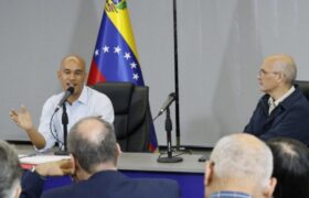 Instalada Comisión Presidencial para la Reestructuración y Reingeniería del Gobierno