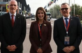 Venezuela promueve su potencial turístico y económico en San Petersburgo