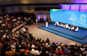 América Latina unida no es una amenaza, asegura la presidenta (E) Delcy Rodríguez