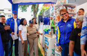 Presidenta (E) Delcy Rodríguez lidera despliegue social y recorre espacios recuperados en la parroquia Altagracia