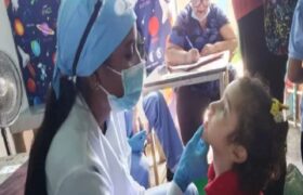 La «Salud va a la Escuela» atendió a niños en Aragua