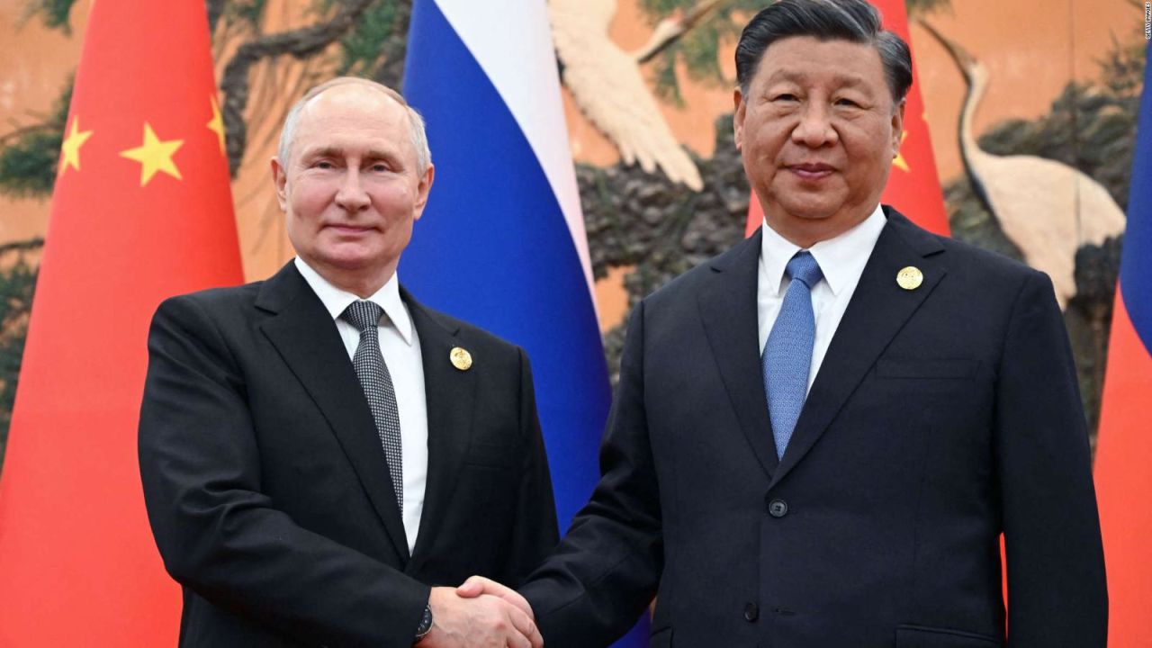 cnne-1480539-putin-y-xi-se-comprometen-a-forjar-colaboracion-economica-estrategica