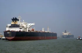 Cancillería de Irán aclara que el estrecho de Ormuz sigue abierto
