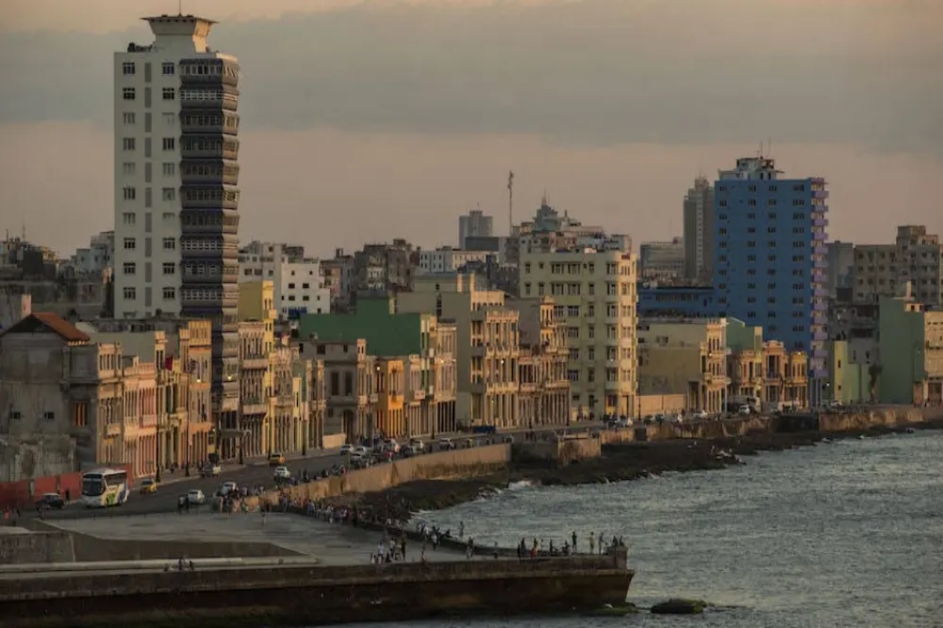 malecon-habana-cubadebate55