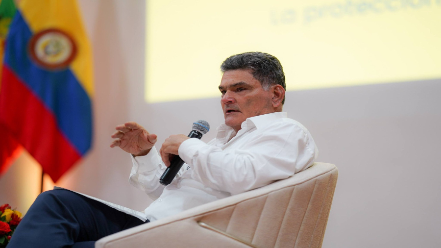 procurador-colombiano-gregorio-eljach-61845 (1)