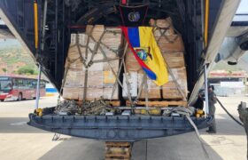 Venezuela recibe nuevo cargamento de ayuda humanitaria desde Ecuador