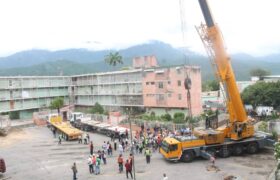 Supervisan labores en Oropeza Castillo de Guarenas tras derrumbe parcial por sismos