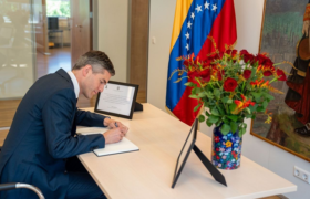 Canciller Gil agradece a Países Bajos envío de equipo de rescatistas