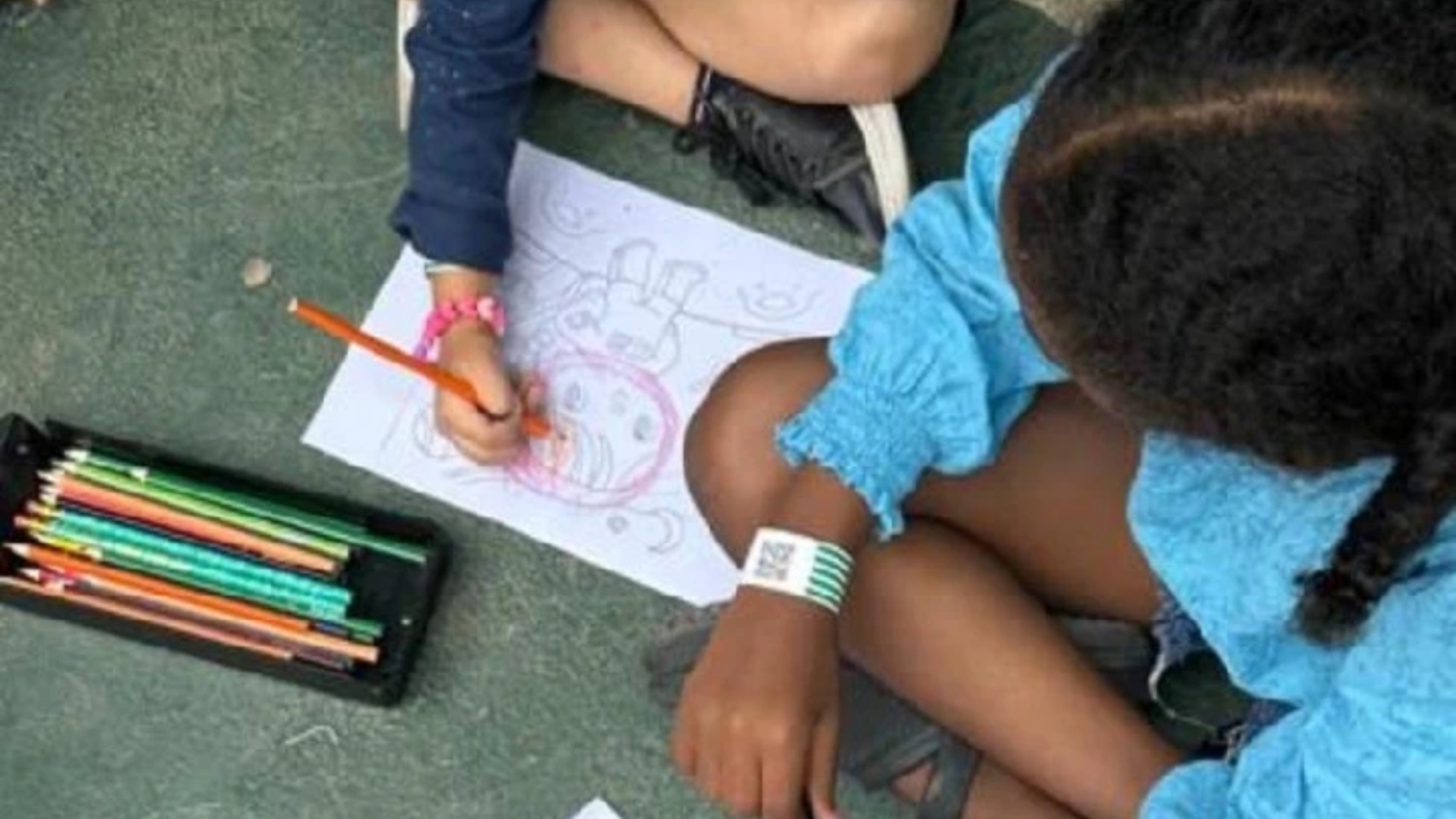 Atención niñas y niños33
