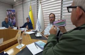 Gabinete Sectorial de Ciencia, Tecnología, Ecosocialismo y Salud evalúa avances en la atención integral tras el evento sísmico en La Guaira