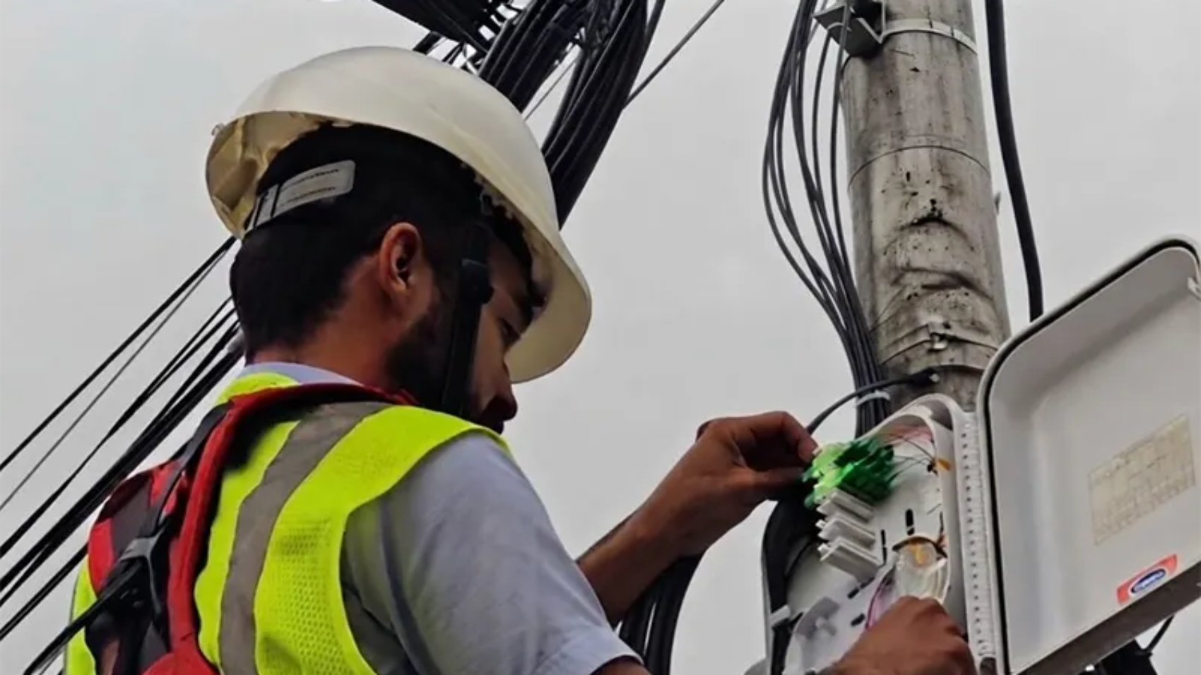 Cuadrilla CANTV Fibra optica