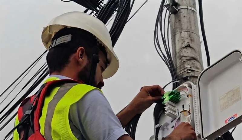 Cuadrilla CANTV Fibra optica