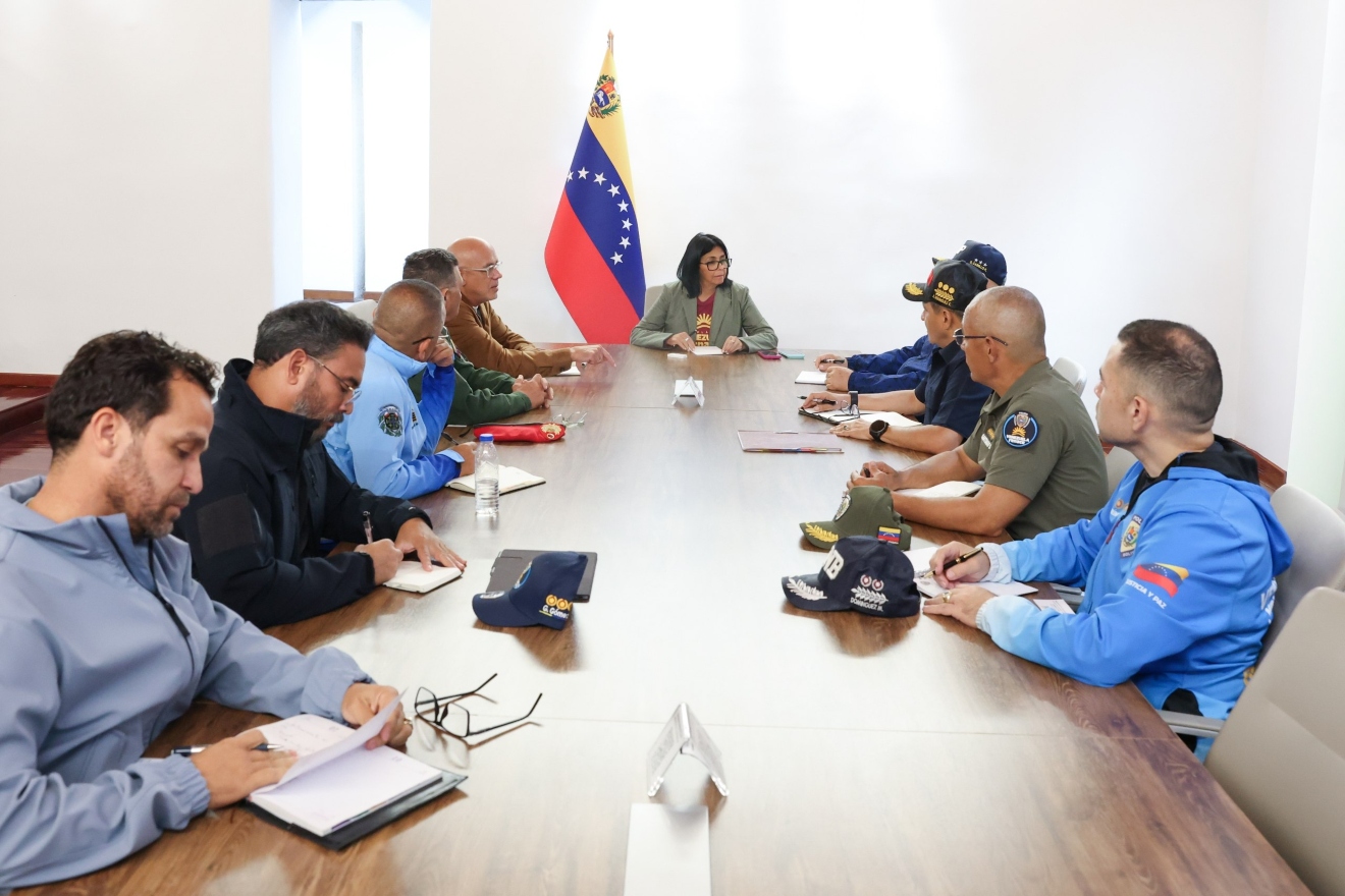 Delcy Seguridad33