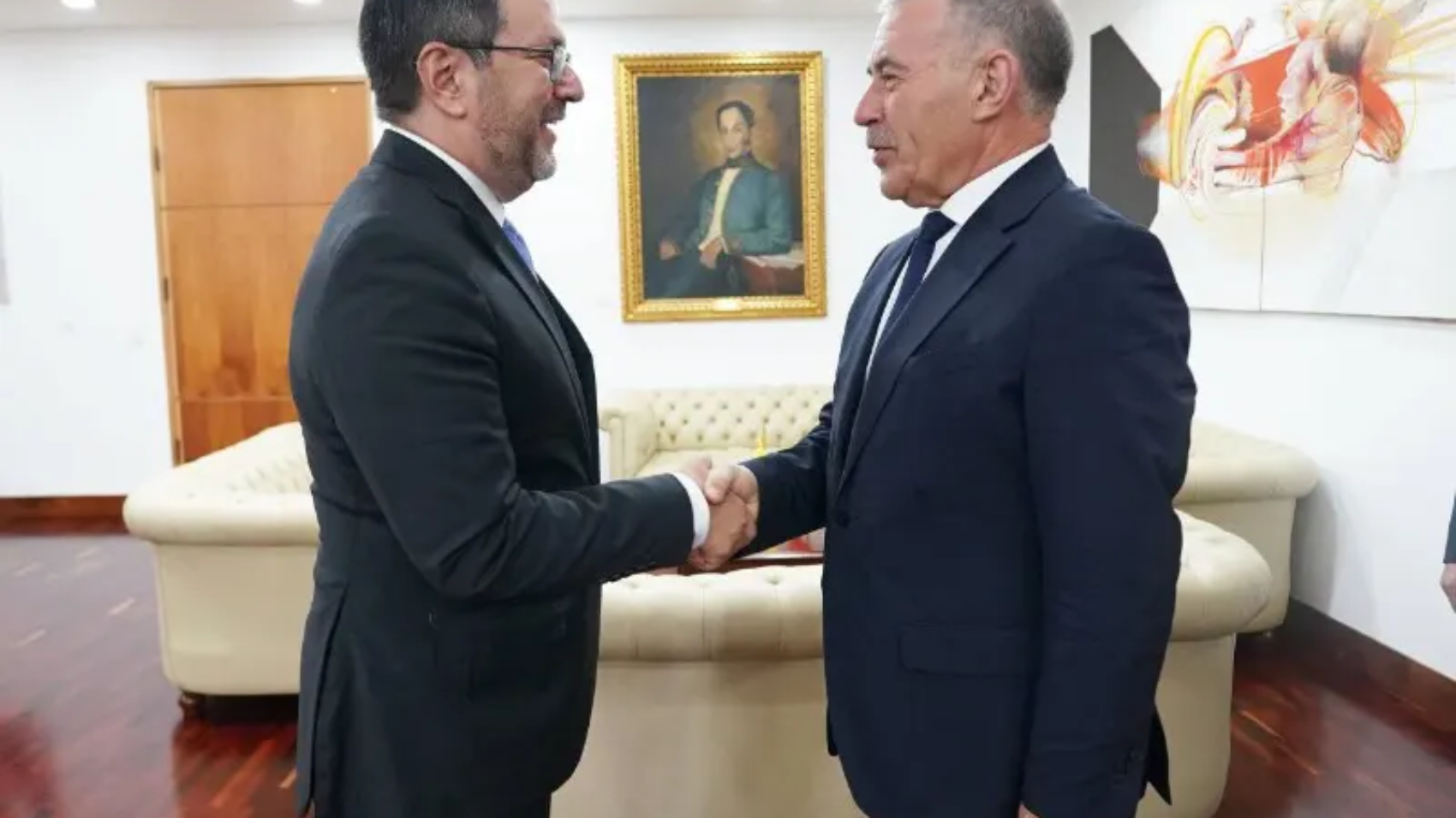 Emídio Sousa y canciller venezolano