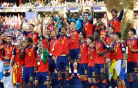 España conquista su segundo título mundial de fútbol tras vencer a Argentina 1-0