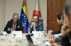 Gobierno Bolivariano define estrategias para impulsar el Motor Telecomunicaciones en el país