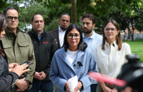 «Mañana, tarde, noche, madrugada, allí voy a estar junto al pueblo»: Presidenta (E) Delcy Rodríguez sobre su estado de salud