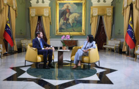 Presidenta Delcy Rodríguez anuncia gestiones para el reingreso de Venezuela al sistema financiero internacional