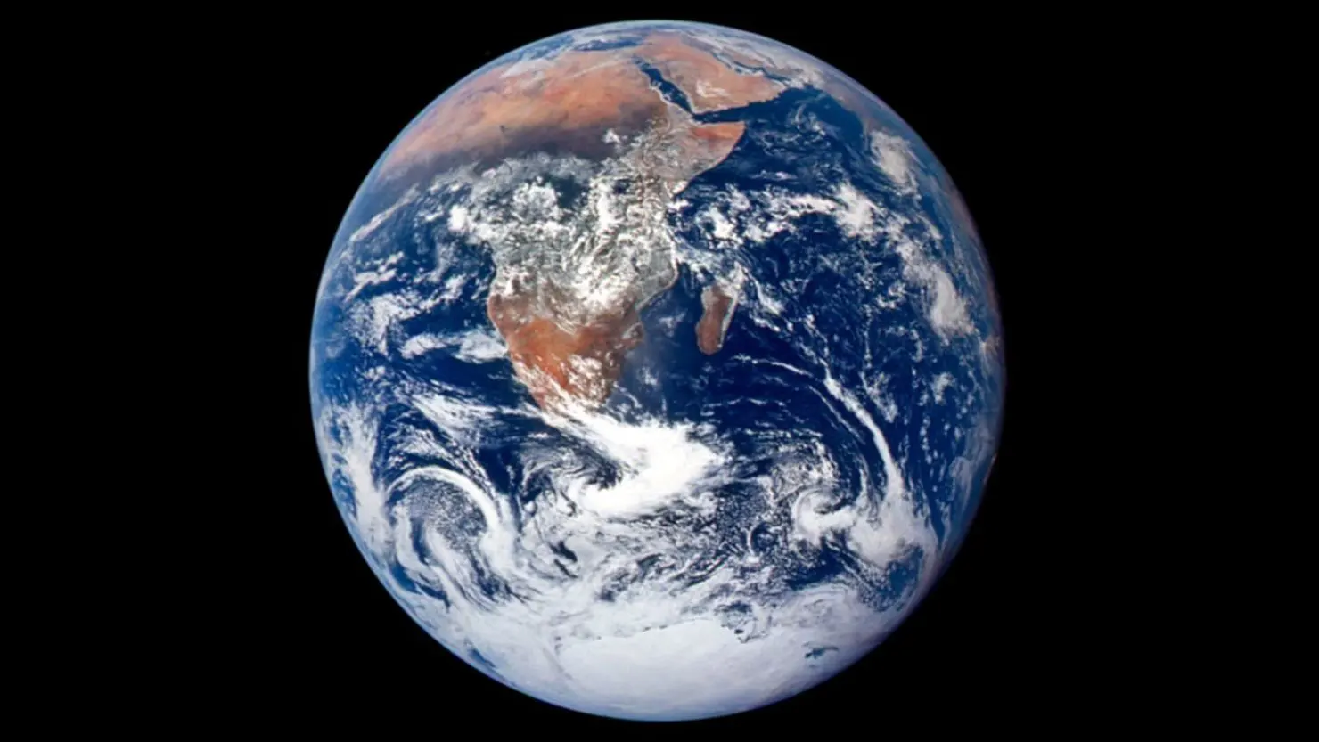 LA Tierra