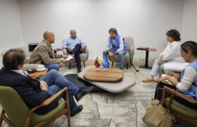 Jorge Rodríguez: Evaluamos con la ONU planes de atención integral y los campamentos transitorios