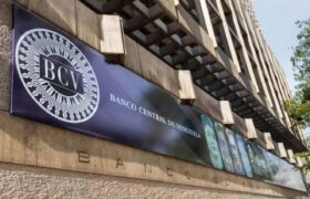 BCV y Sudeban evalúan programa de financiamiento para compra y reparación de viviendas