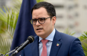 Designados Calixto Ortega presidente del Banco de Venezuela y Alejandro Puglia del Centro Internacional de Inversión Productiva