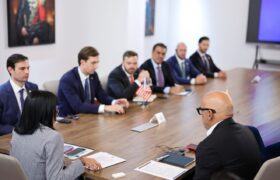 Presidenta Delcy Rodríguez sostiene reunión con delegación de alto nivel de EEUU