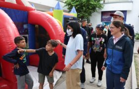 Presidenta (E) Delcy Rodríguez realiza una visita de inspección al campamento transitorio Francisco Pimentel
