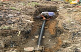 Mantenimiento correctivo: Hidroven restablece servicio de agua potable a más de 50 familias de El Vigía