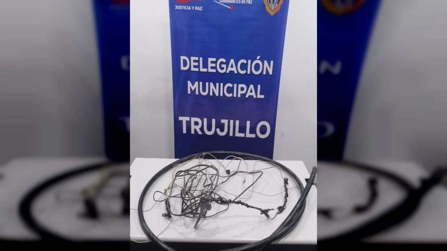 hurto material CANTV11