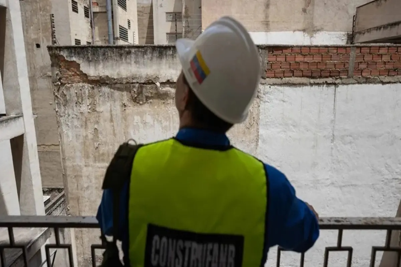 ingenieros-inspeccion-terremotos-venezuela-111