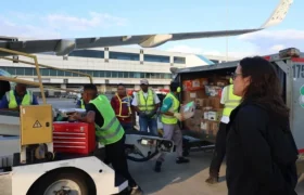 México entrega otras cinco toneladas de ayuda humanitaria a Venezuela
