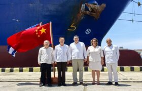 China entrega nuevo donativo a Cuba de 15.000 toneladas de arroz