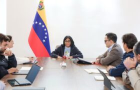 Presidenta Delcy Rodríguez revisa agenda económica nacional y la ejecución de fondos de emergencia post-sismos
