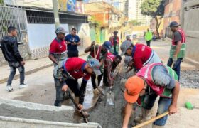 MinAguas y Alcaldía de Caracas inspeccionan servicio hídrico en Los Jardines del Valle