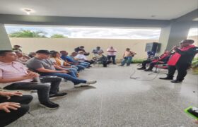 Comuneros en Aragua rindieron homenaje a Simón Díaz con tonadas