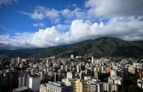 Caracas implementa plan especial de ahorro y fiscalización eléctrica ante el fenómeno El Niño