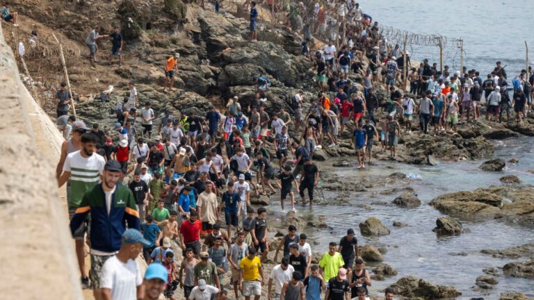 ceuta-irrupcion-migrantes-jul-ag-2026-768x432