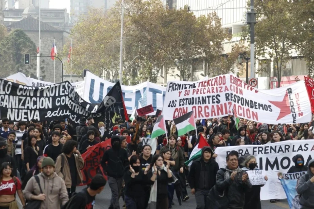 Chile44
