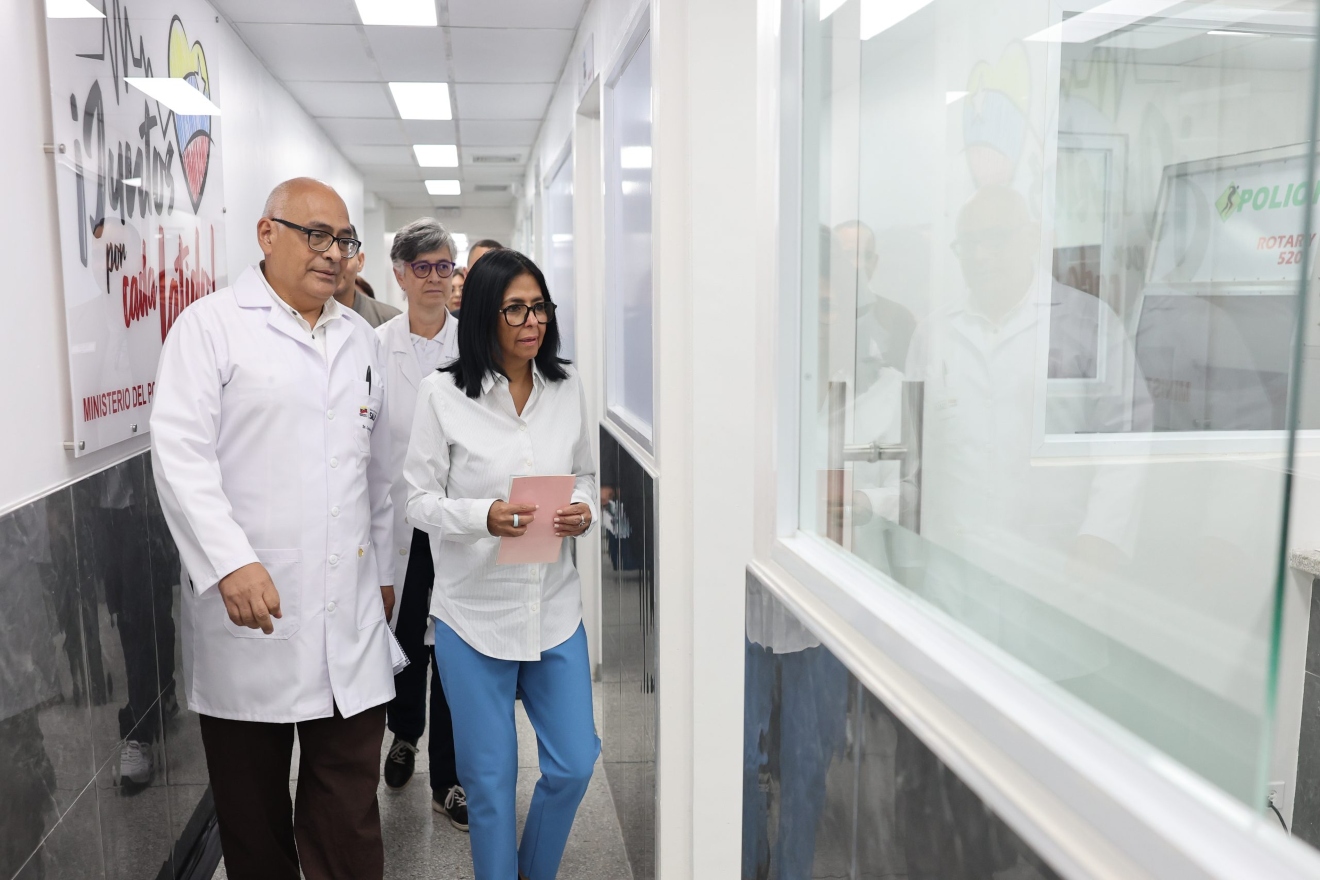 Delcy Laboratorip22