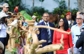 Ministerio para el Ecosocialismo y el Centro Greens firman memorando de entendimiento para repotenciar los zoológicos públicos