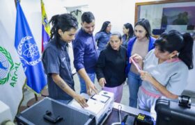 Venezuela fortalece su atención en salud pública con donación de equipamiento del OIEA