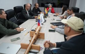 INTT impulsa articulación con el sector automotriz para optimizar trámites vehiculares